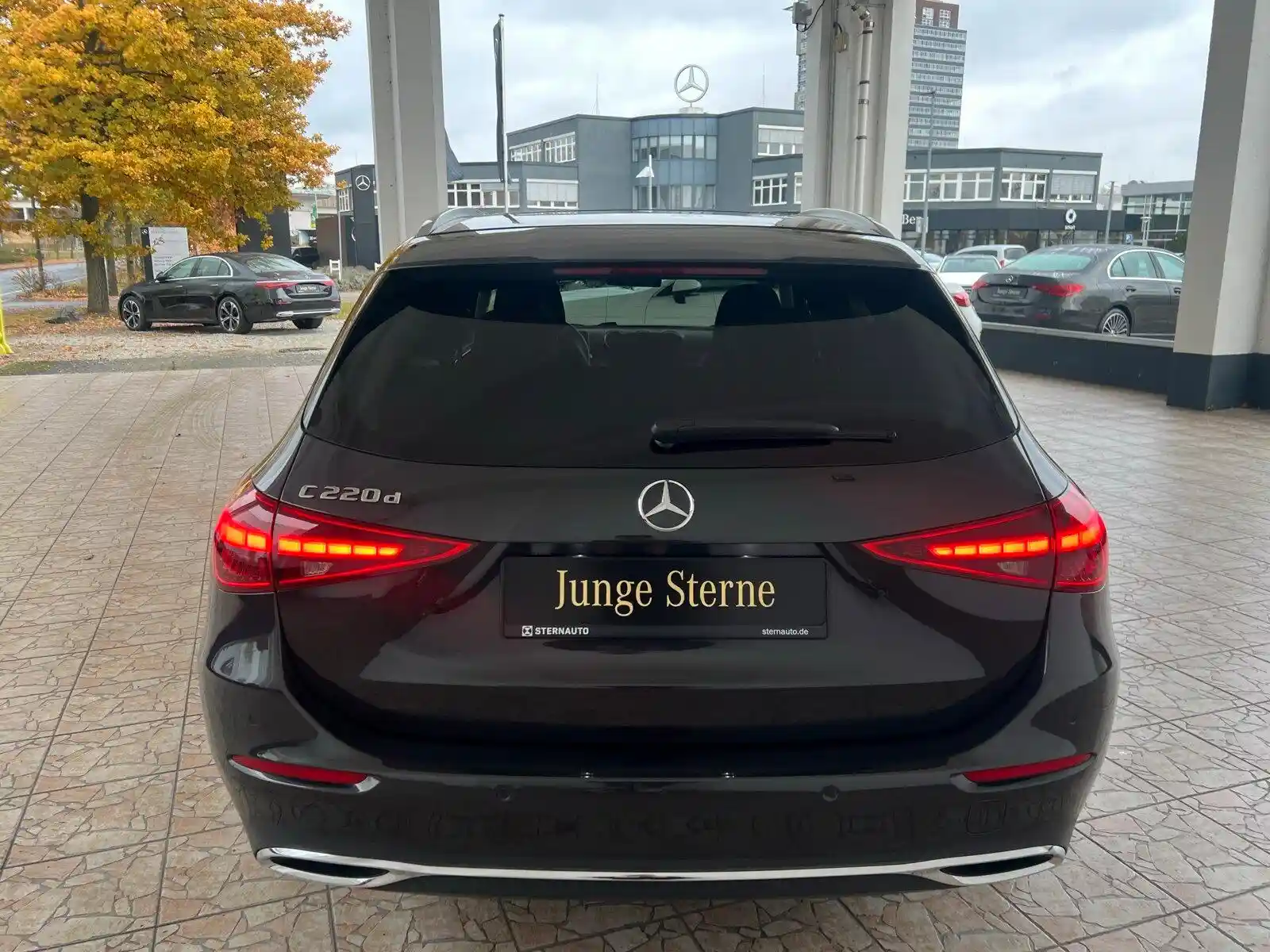 Mercedes-Benz C 220