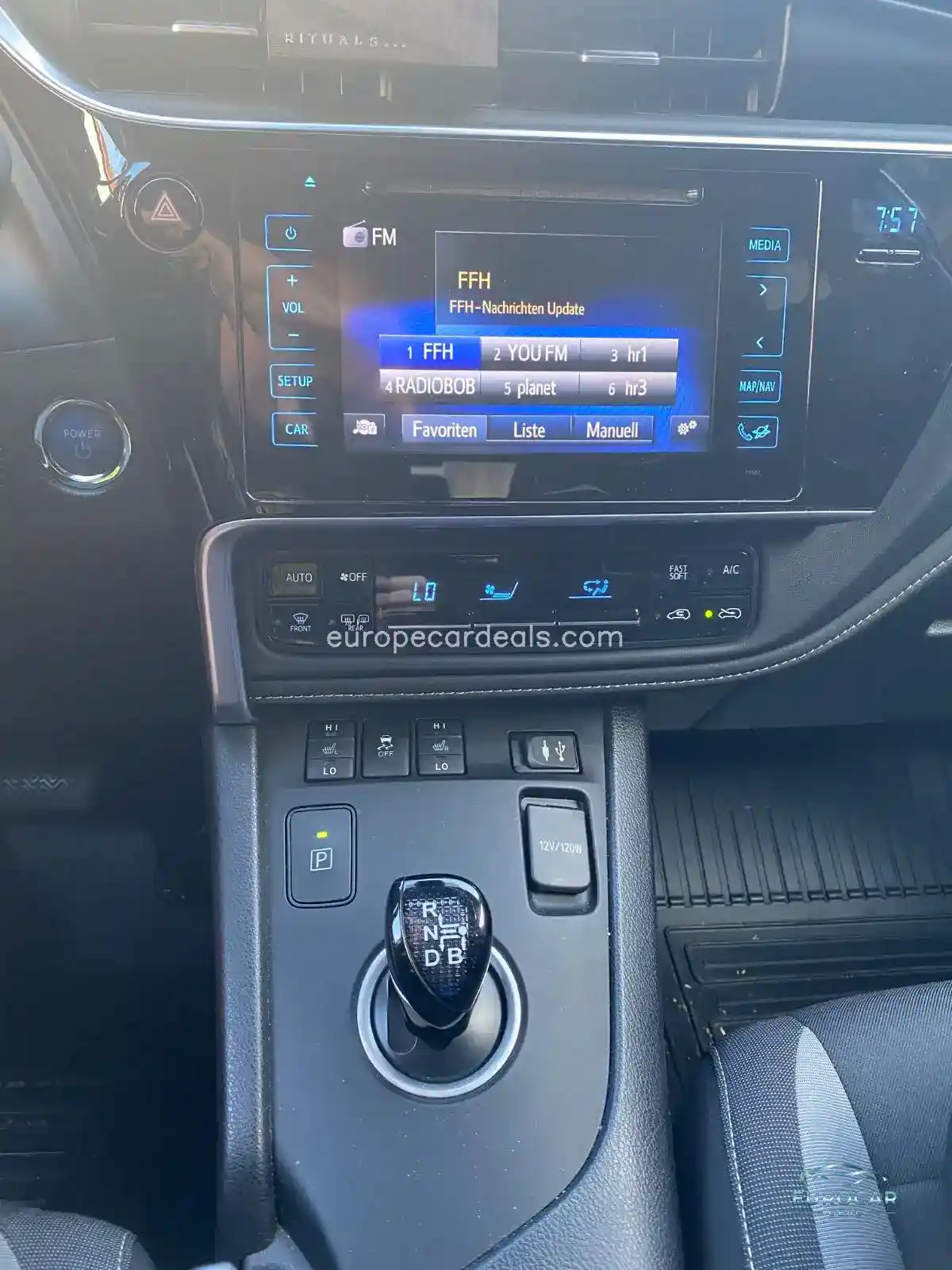 Toyota Auris