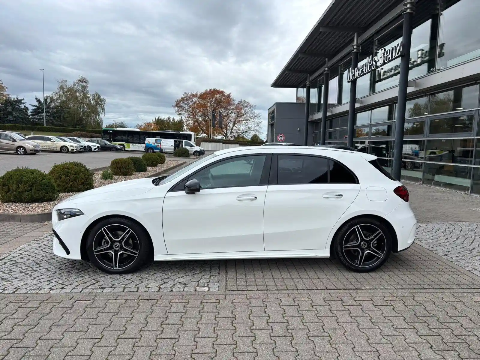 Mercedes-Benz A 200