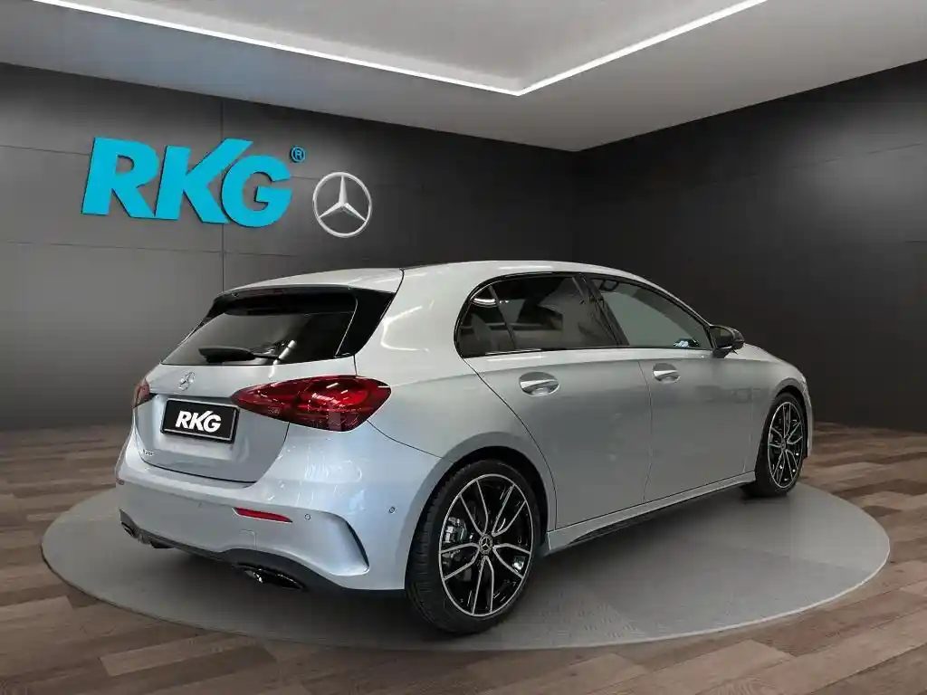 Mercedes-Benz A 200