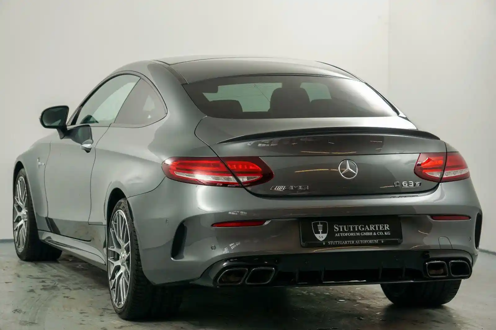 Mercedes-Benz C 63 AMG