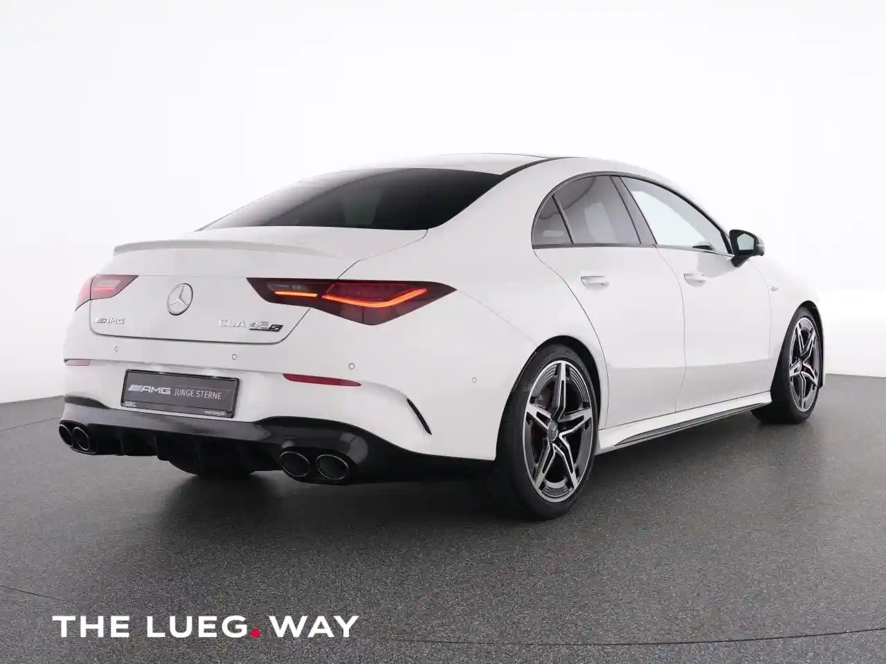 Mercedes-Benz CLA 45 AMG