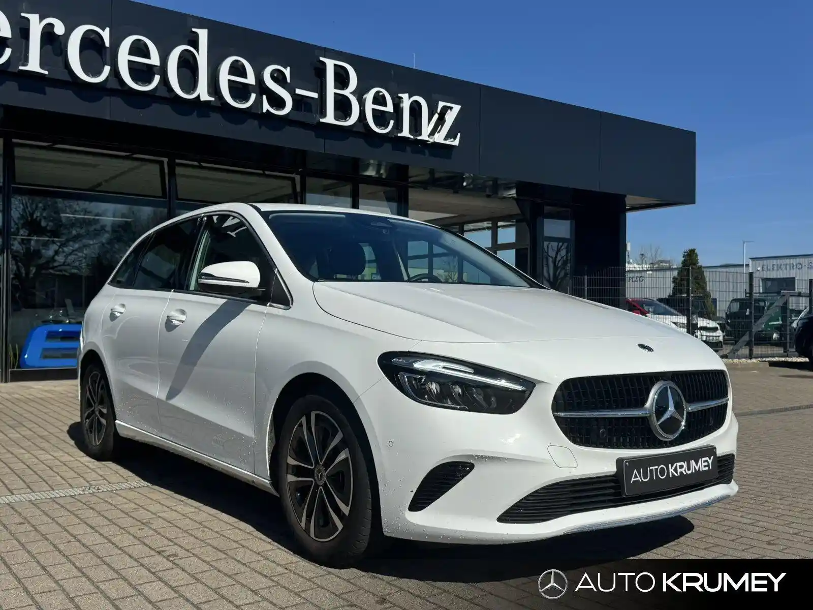 Mercedes-Benz B 200