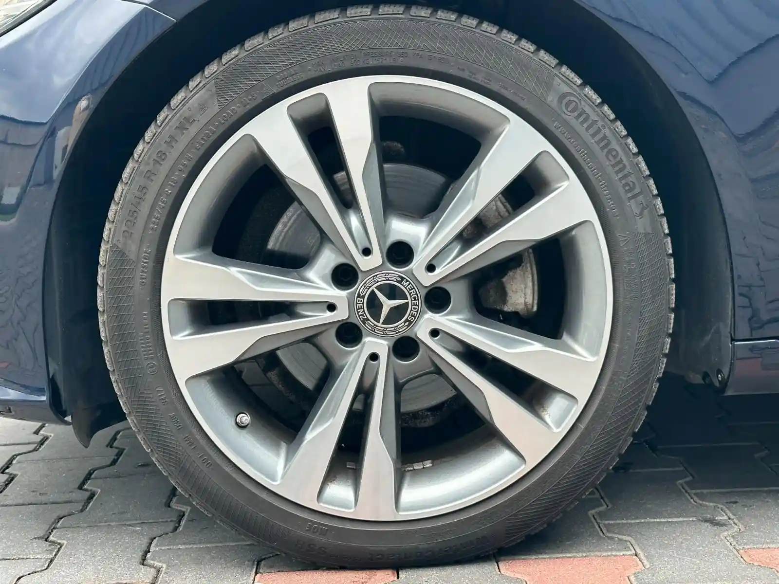 Mercedes-Benz C 200