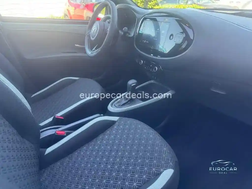 Toyota Aygo (X)