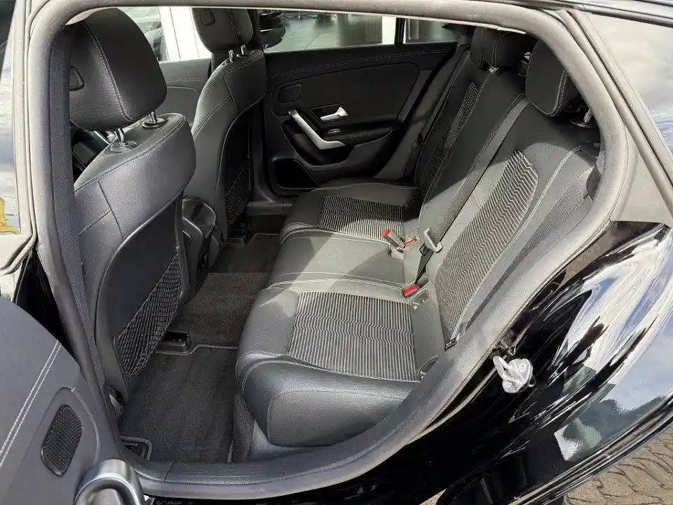 Mercedes-Benz CLA 200 Shooting Brake