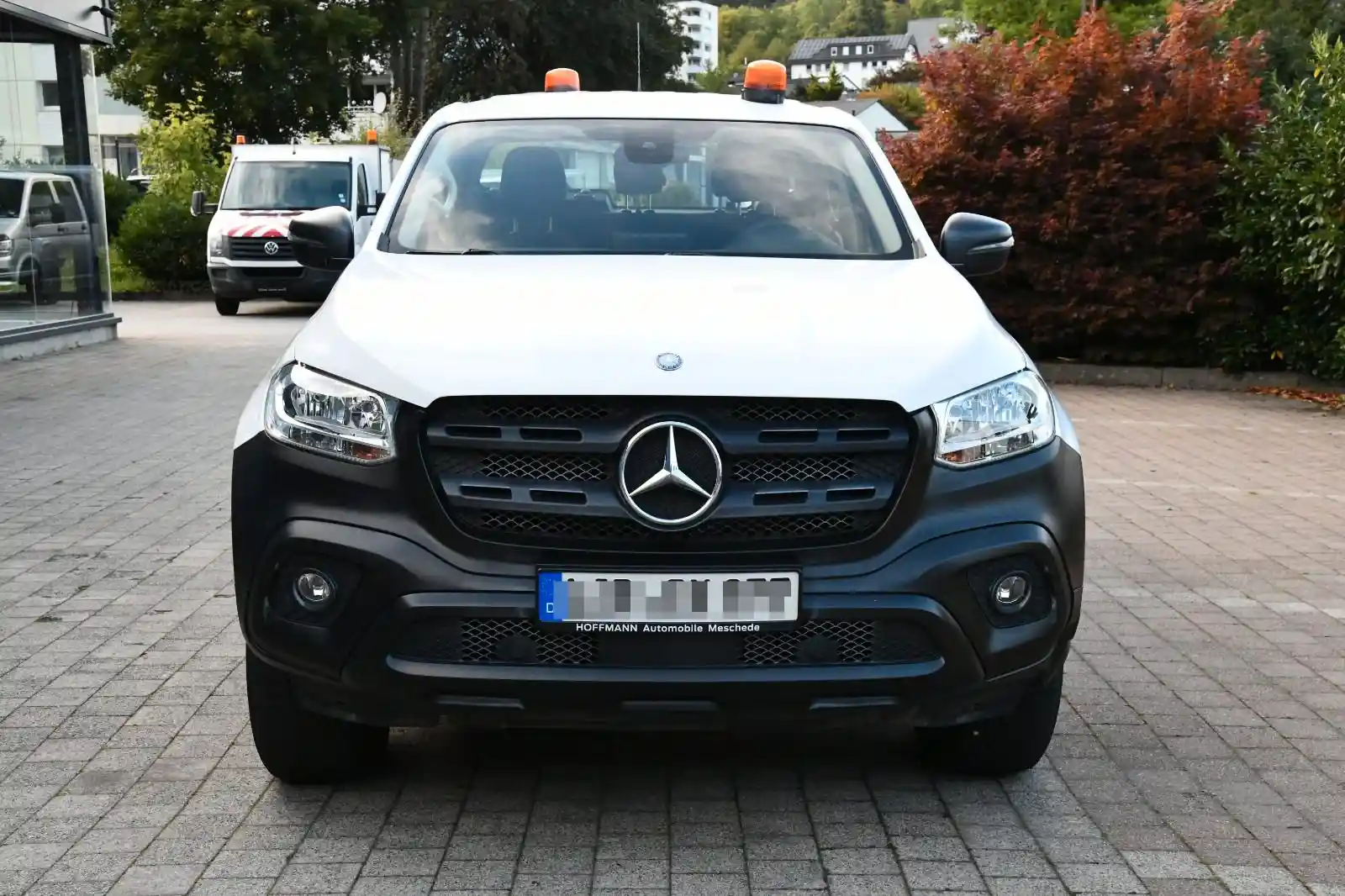 Mercedes-Benz X 220