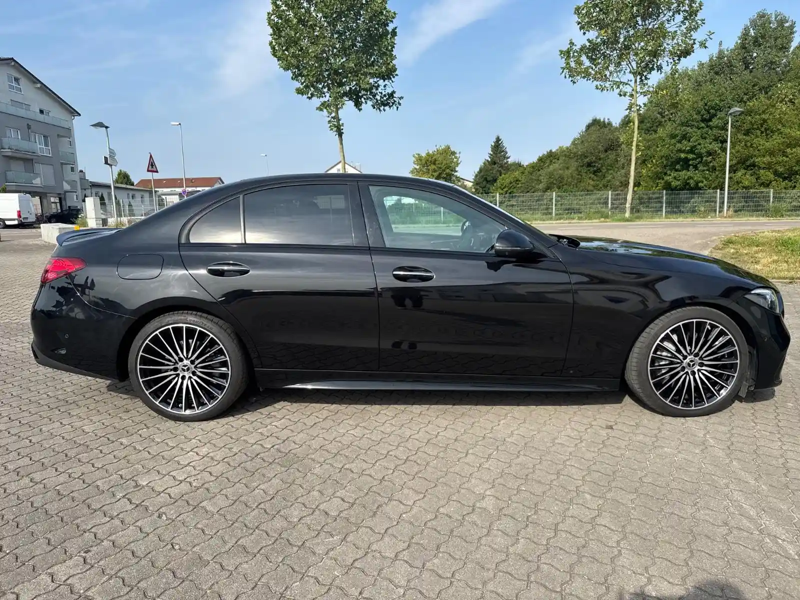 Mercedes-Benz C 180