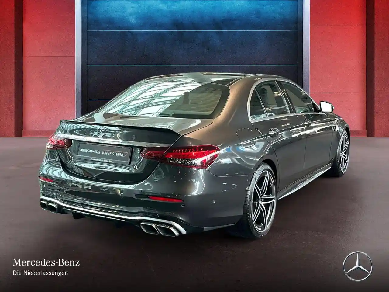Mercedes-Benz E 63 AMG