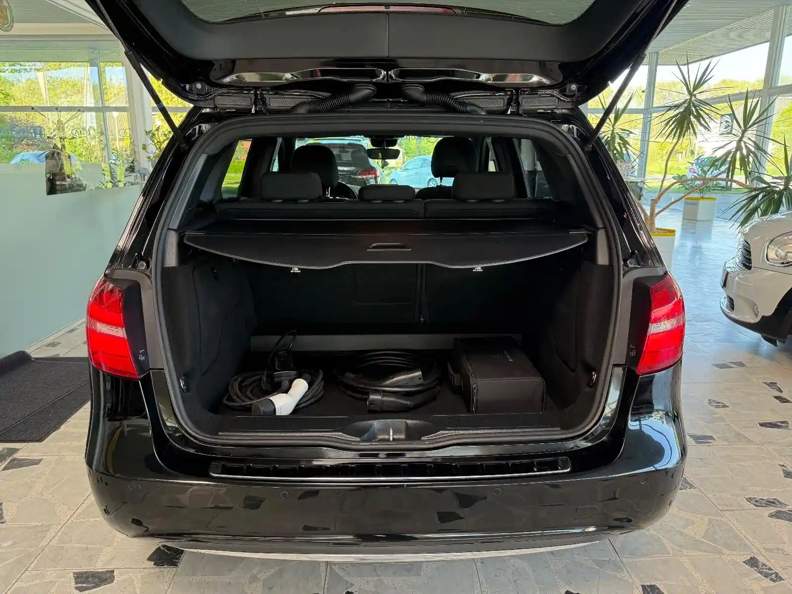 Mercedes-Benz B 250