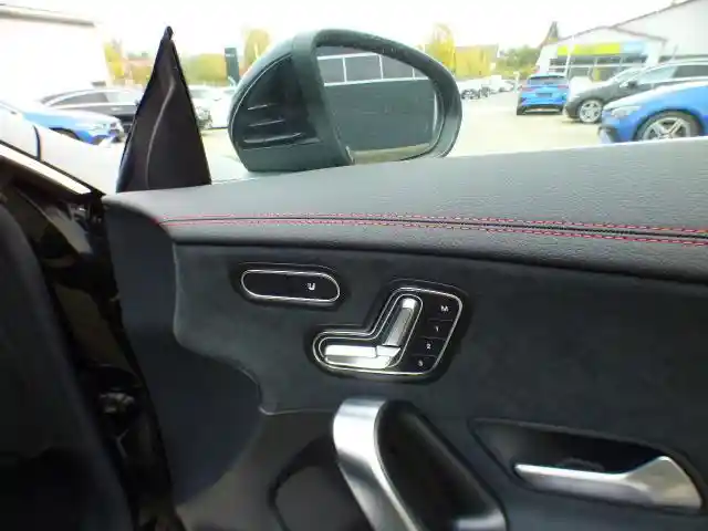 Mercedes-Benz CLA 200 Shooting Brake