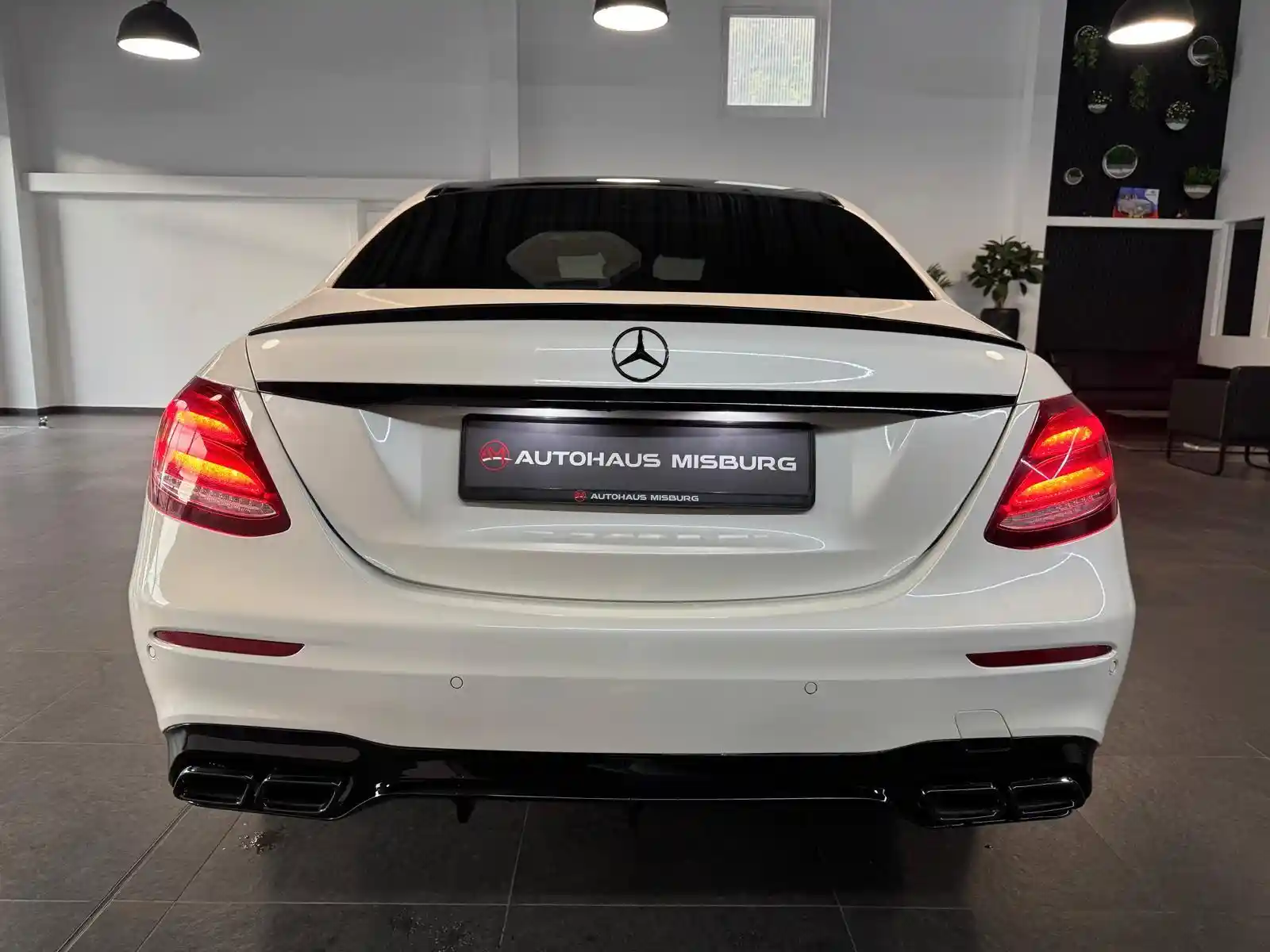 Mercedes-Benz E 350