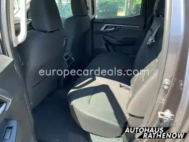 Double Cab 4WD LS SHZ Totwinkelassistent S