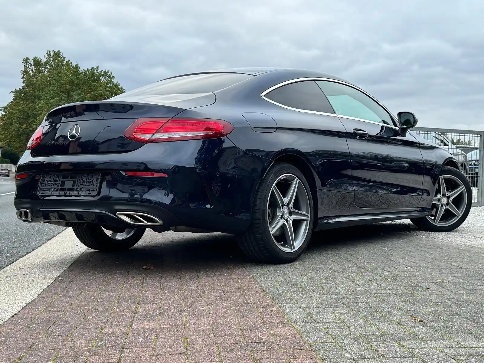 Mercedes-Benz C 200