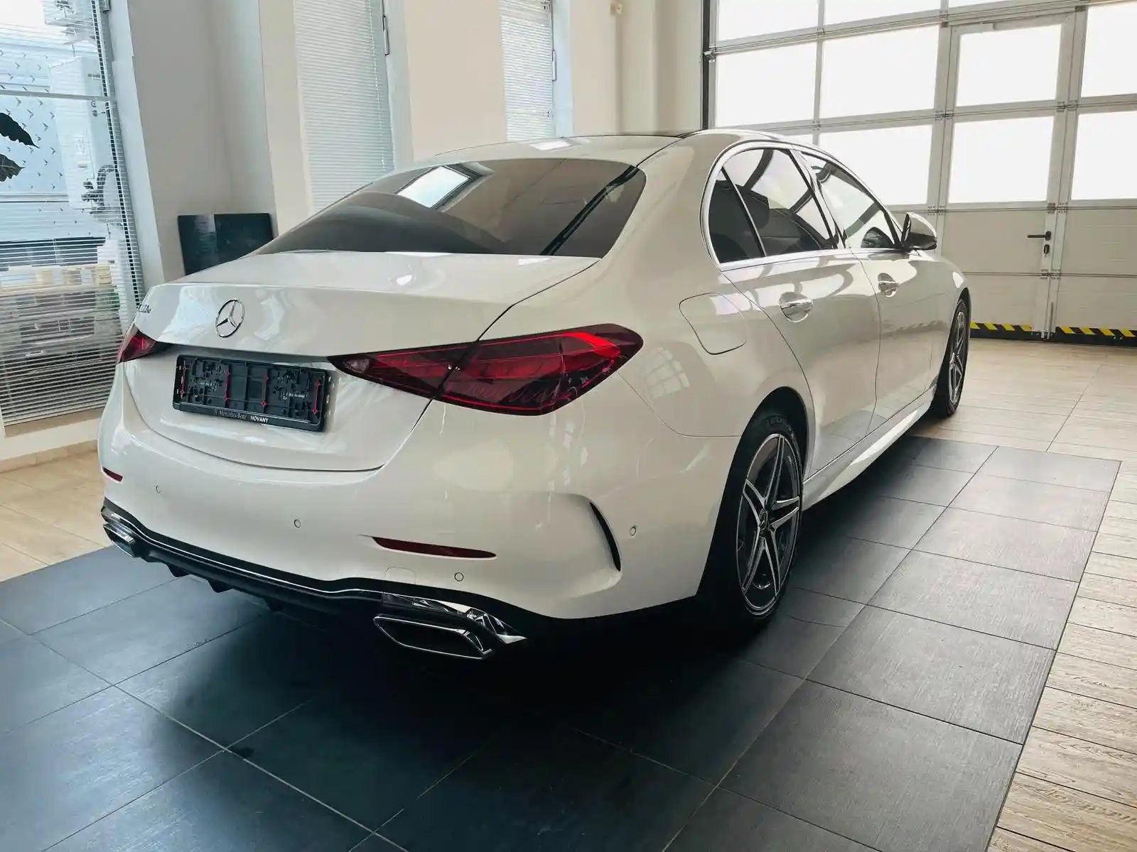 Mercedes-Benz C 300