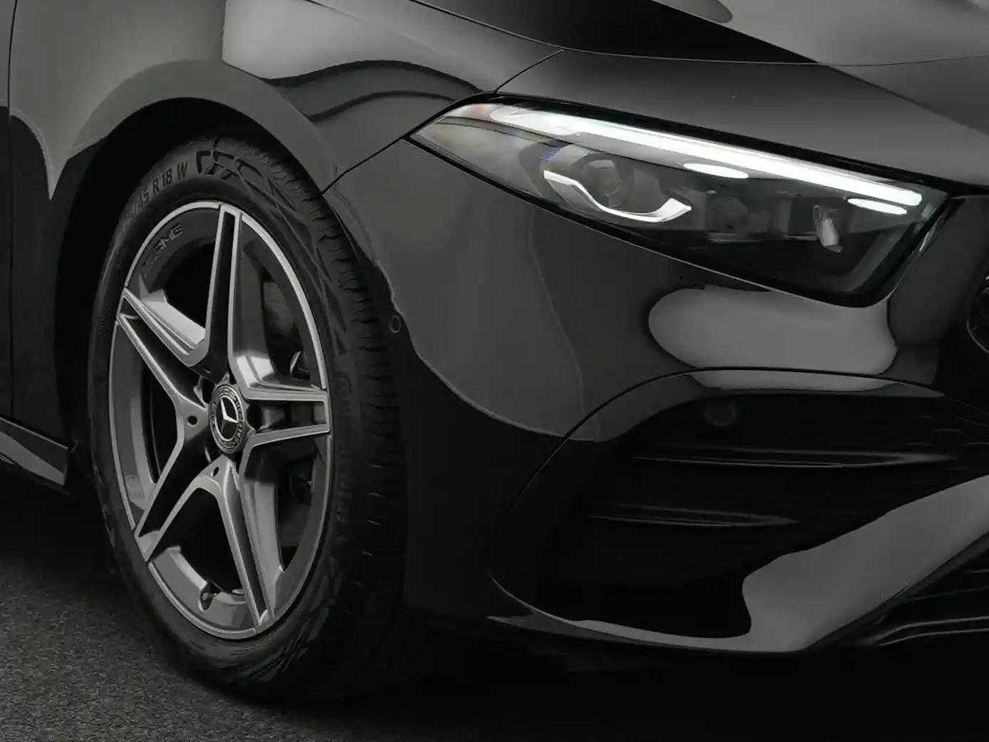 Mercedes-Benz A 200