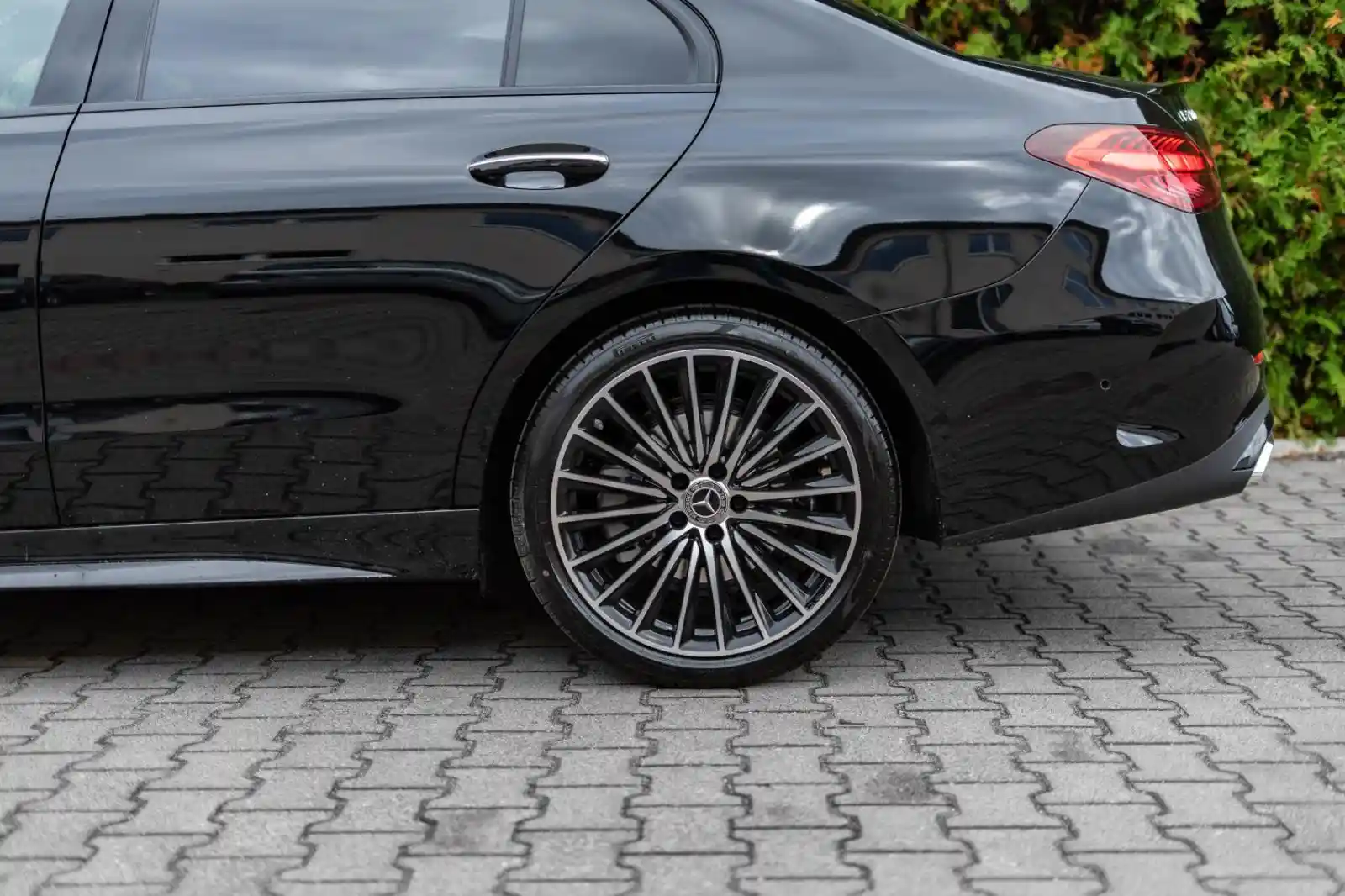Mercedes-Benz C 200