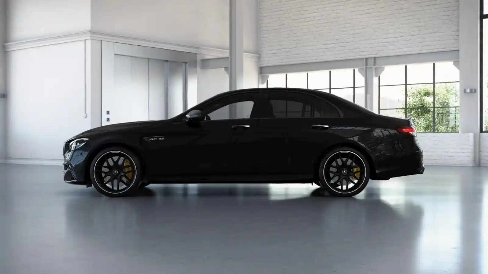 Mercedes-Benz E 63 AMG