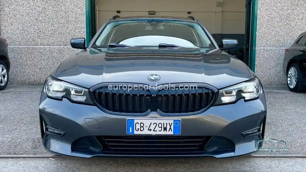BMW 320