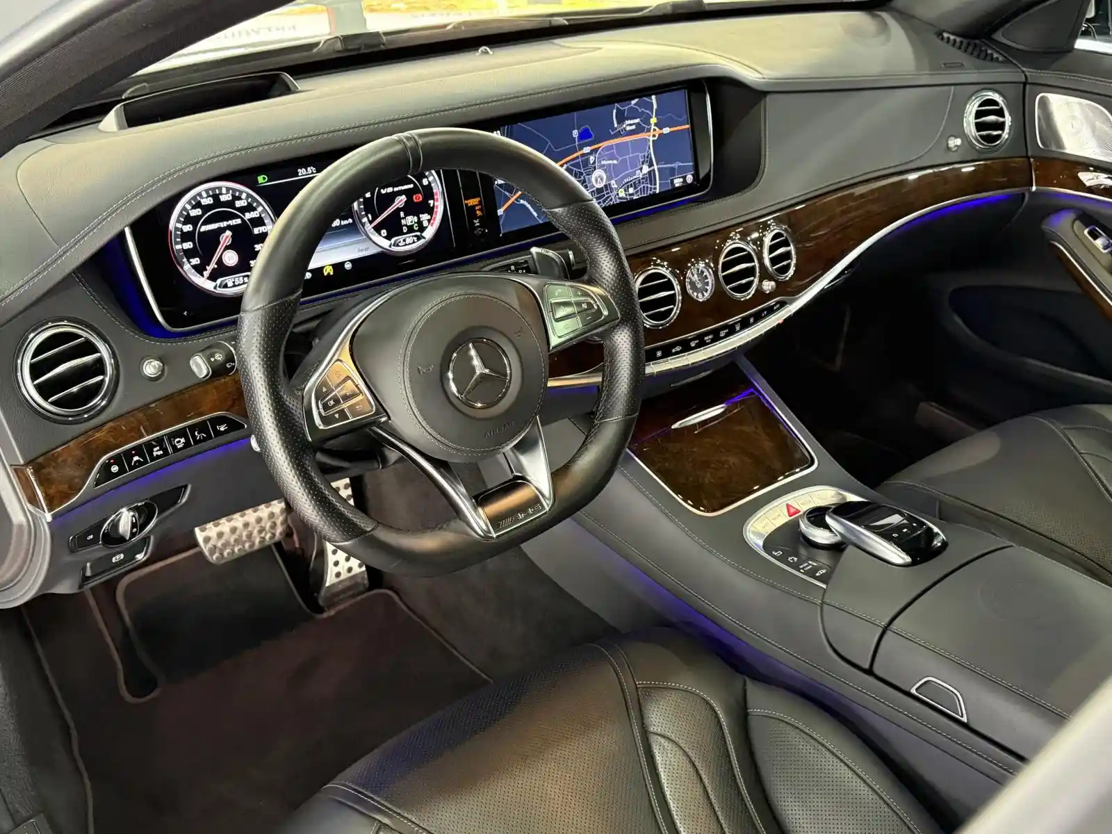 Mercedes-Benz S 63 AMG
