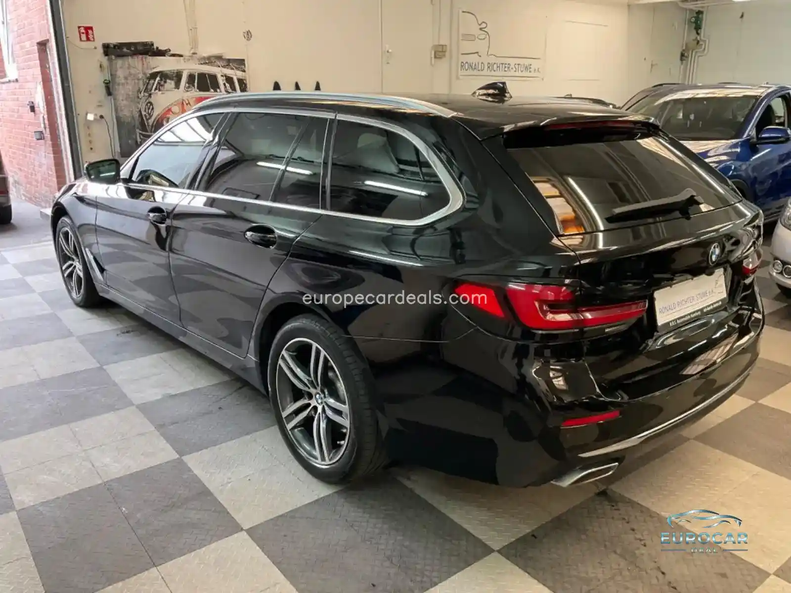 BMW 520