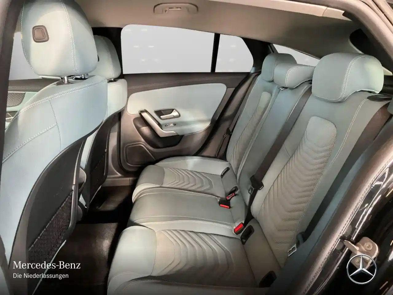 Mercedes-Benz CLA 180 Shooting Brake