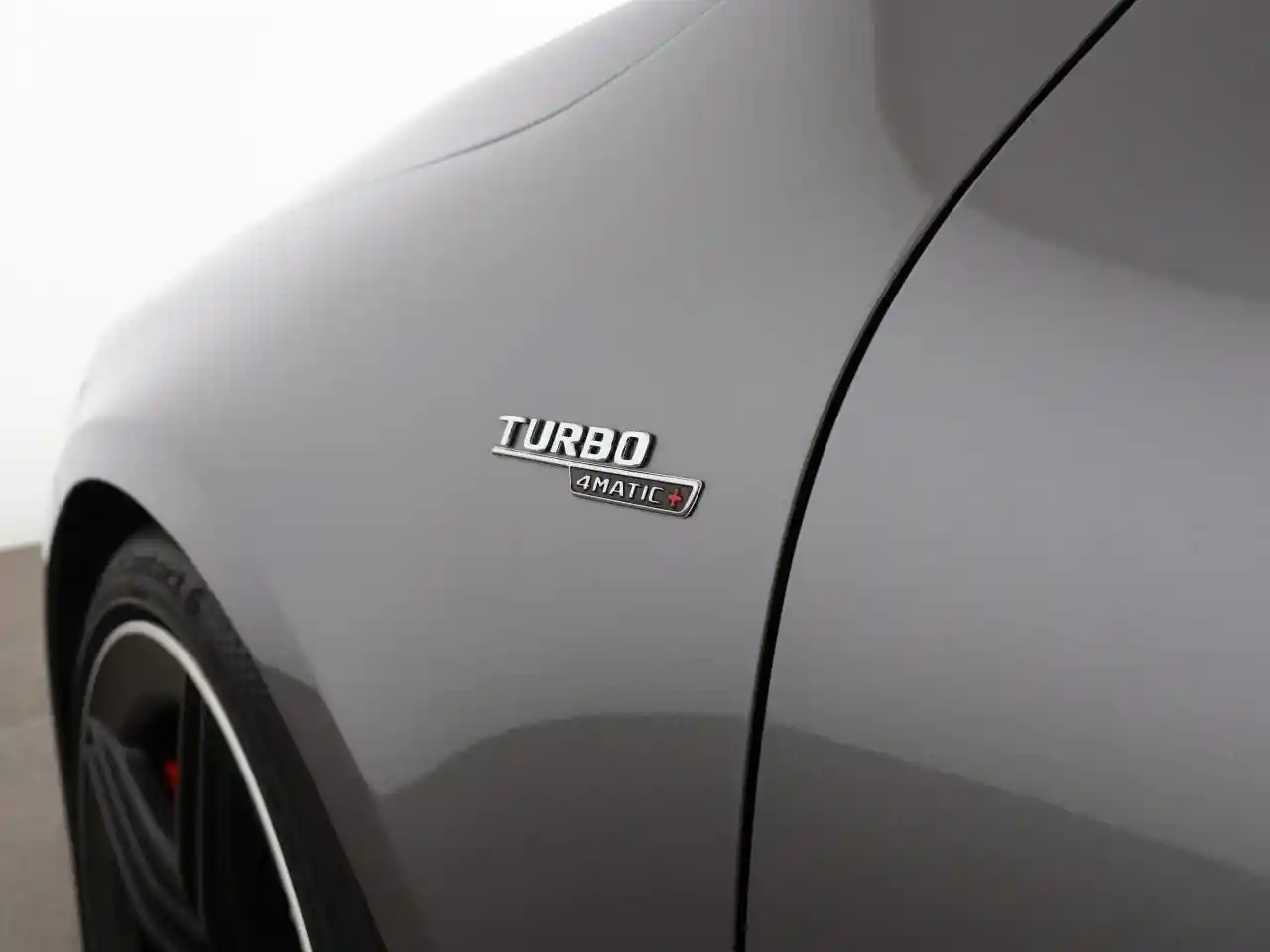 Mercedes-Benz CLA 45 AMG Shooting Brake