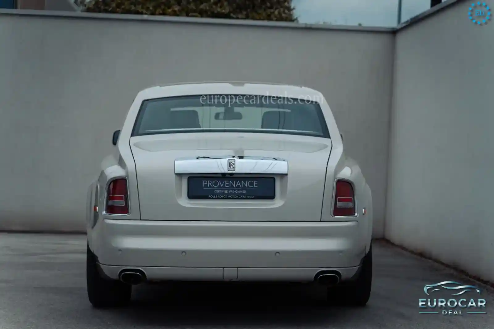 Rolls-Royce Phantom