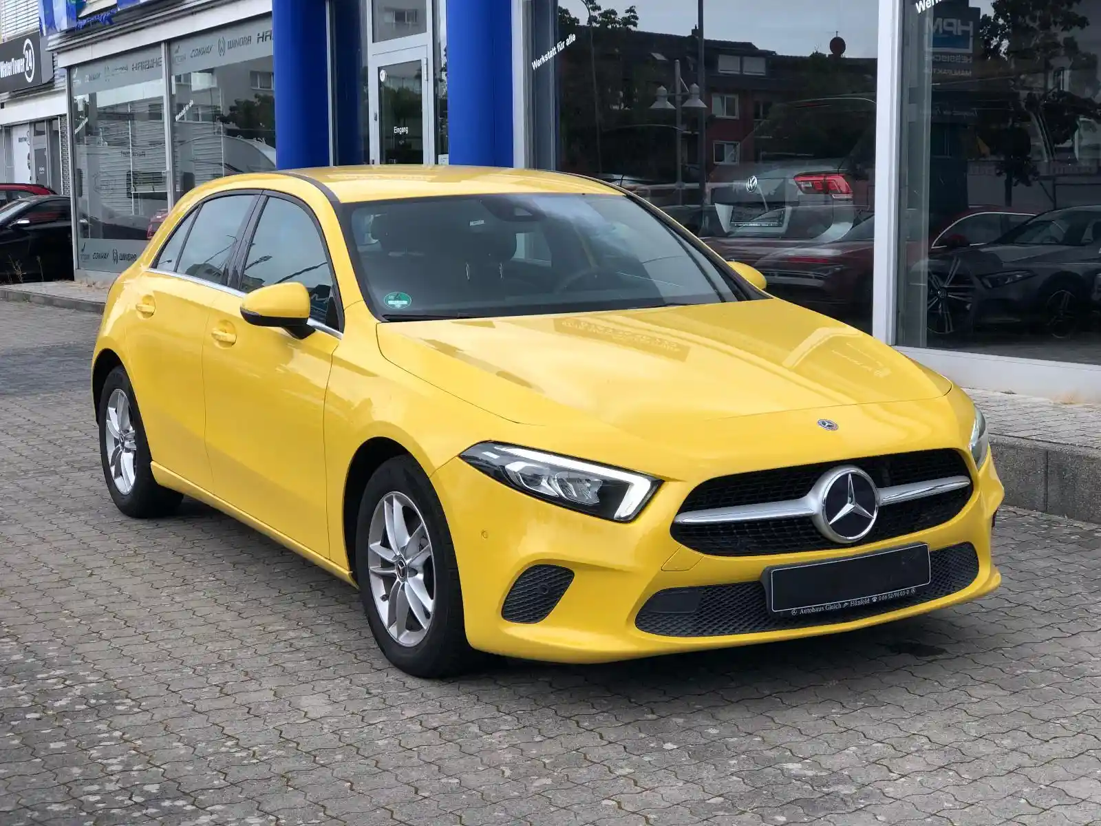 Mercedes-Benz A 180