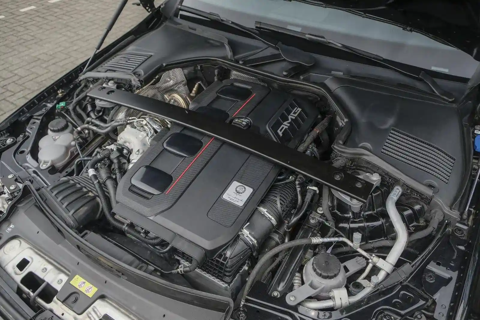 Mercedes-Benz C 63 AMG