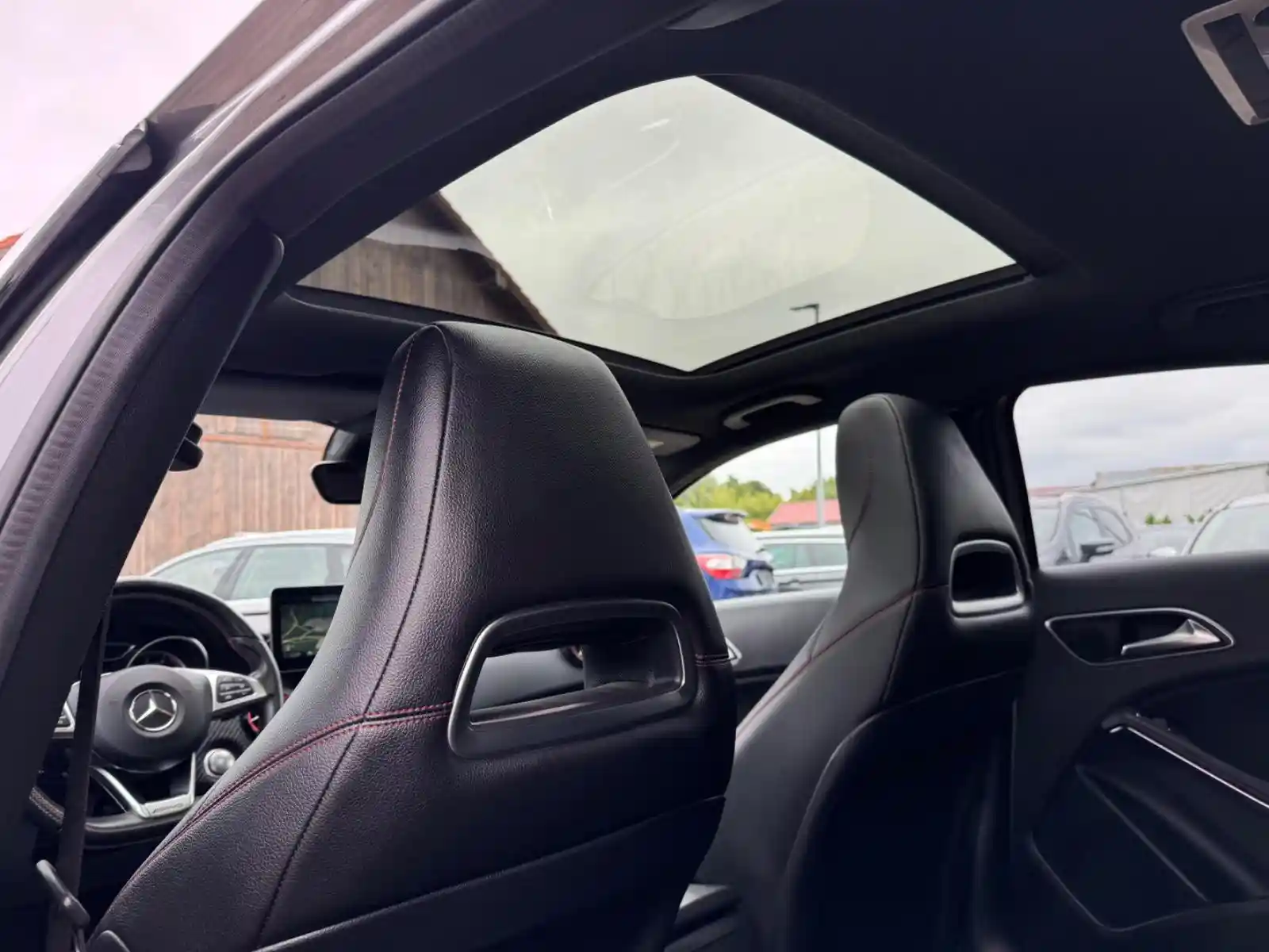 Mercedes-Benz A 45 AMG