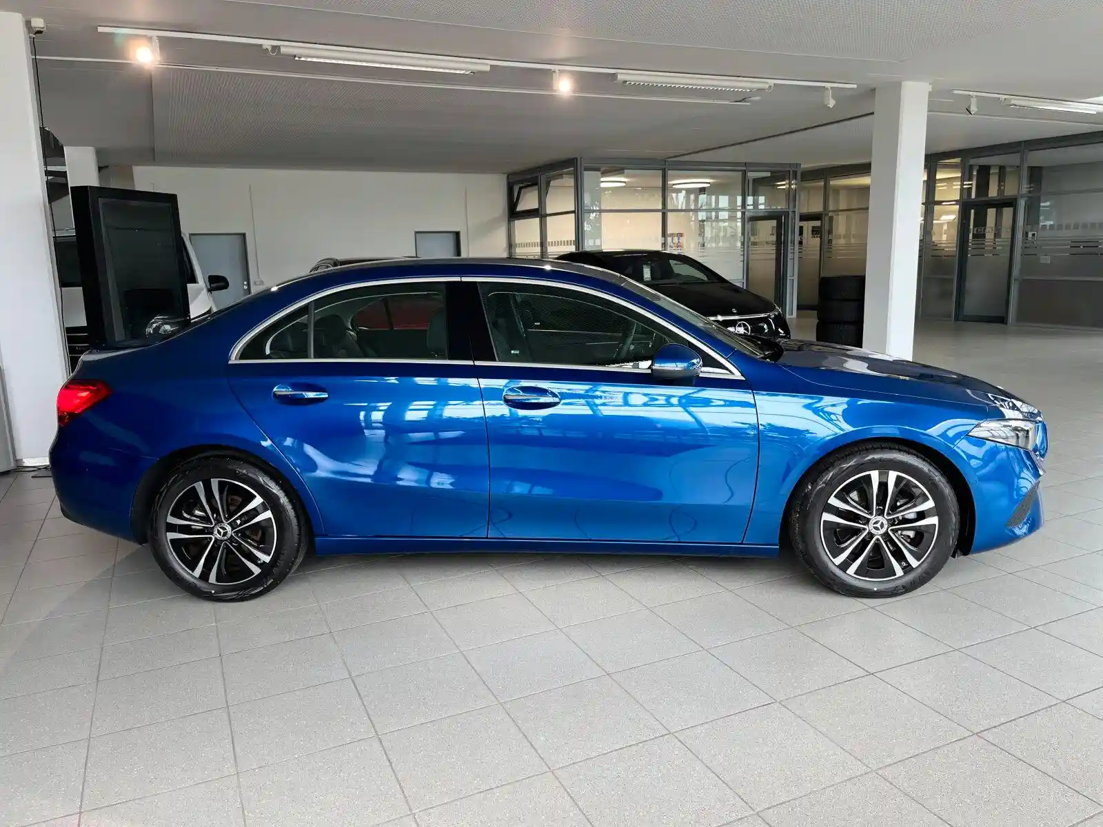 Mercedes-Benz A 180