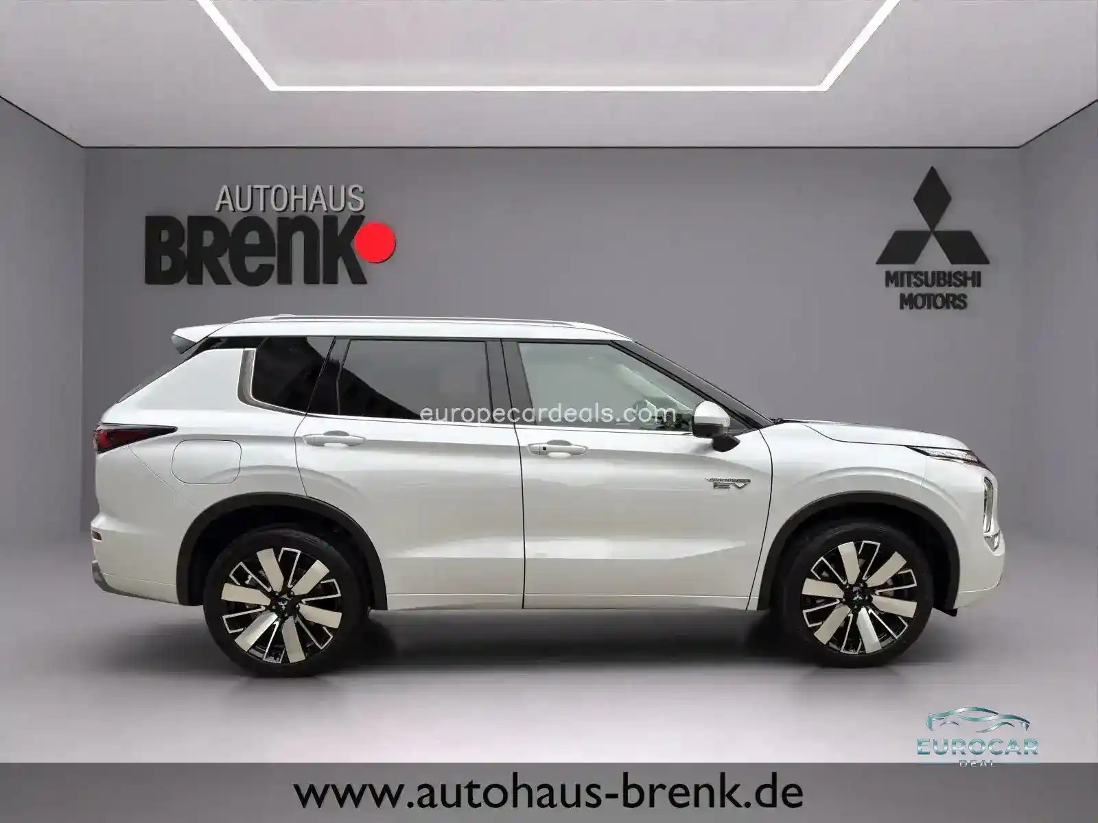 Mitsubishi Plug-in Hybrid Outlander