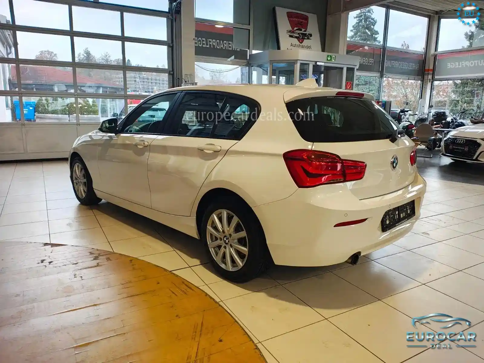 BMW 118