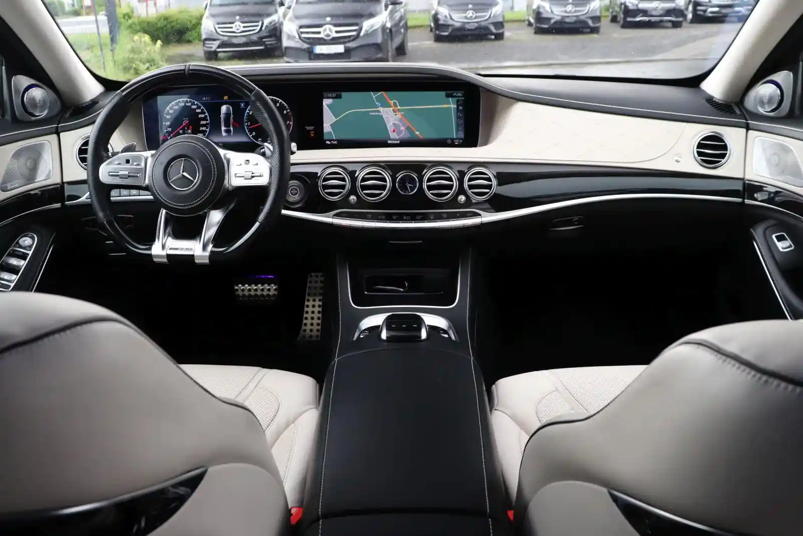 Mercedes-Benz S 600