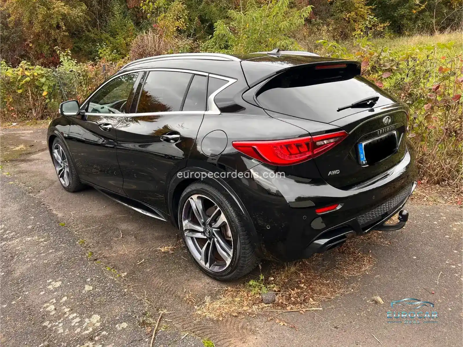 Infiniti Q30