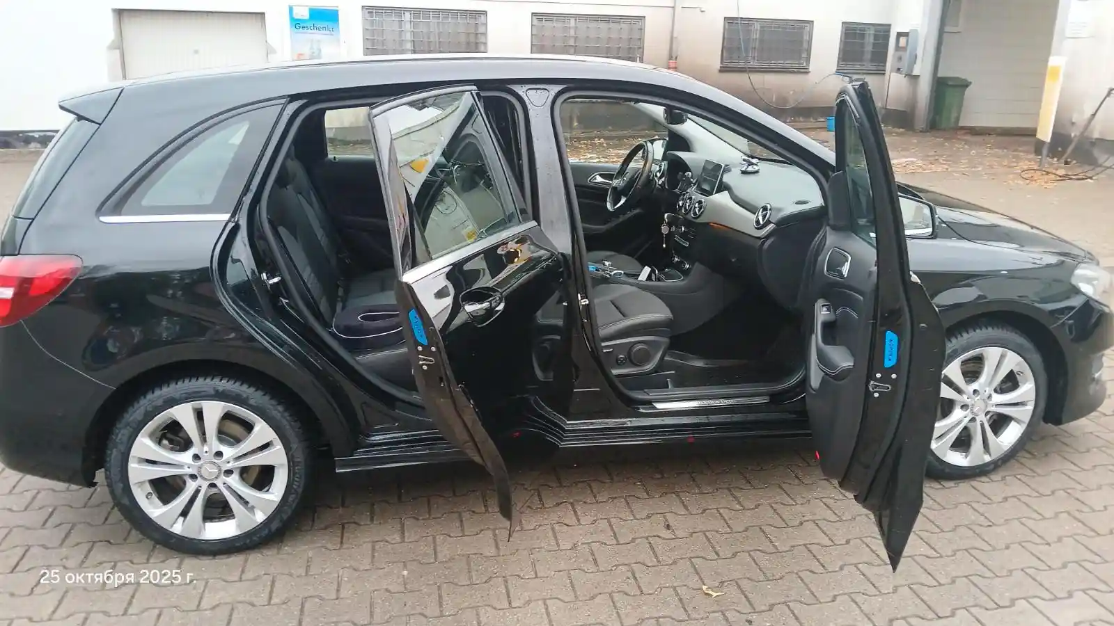 Mercedes-Benz B 250