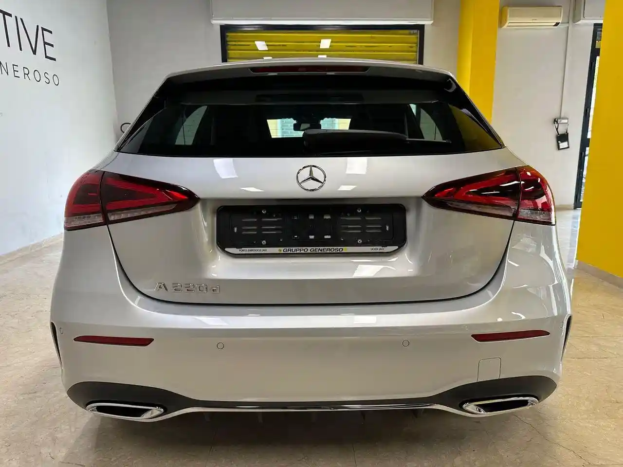 Mercedes-Benz A 220