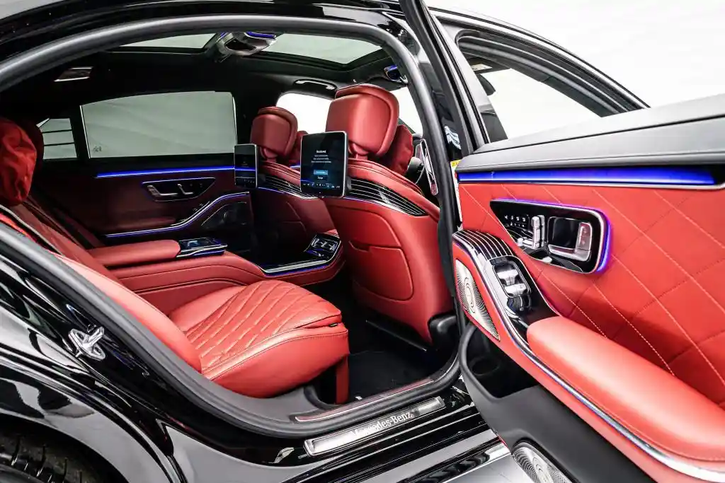 Mercedes-Benz S 400