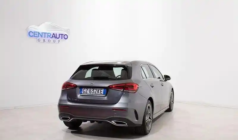 Mercedes-Benz A 180