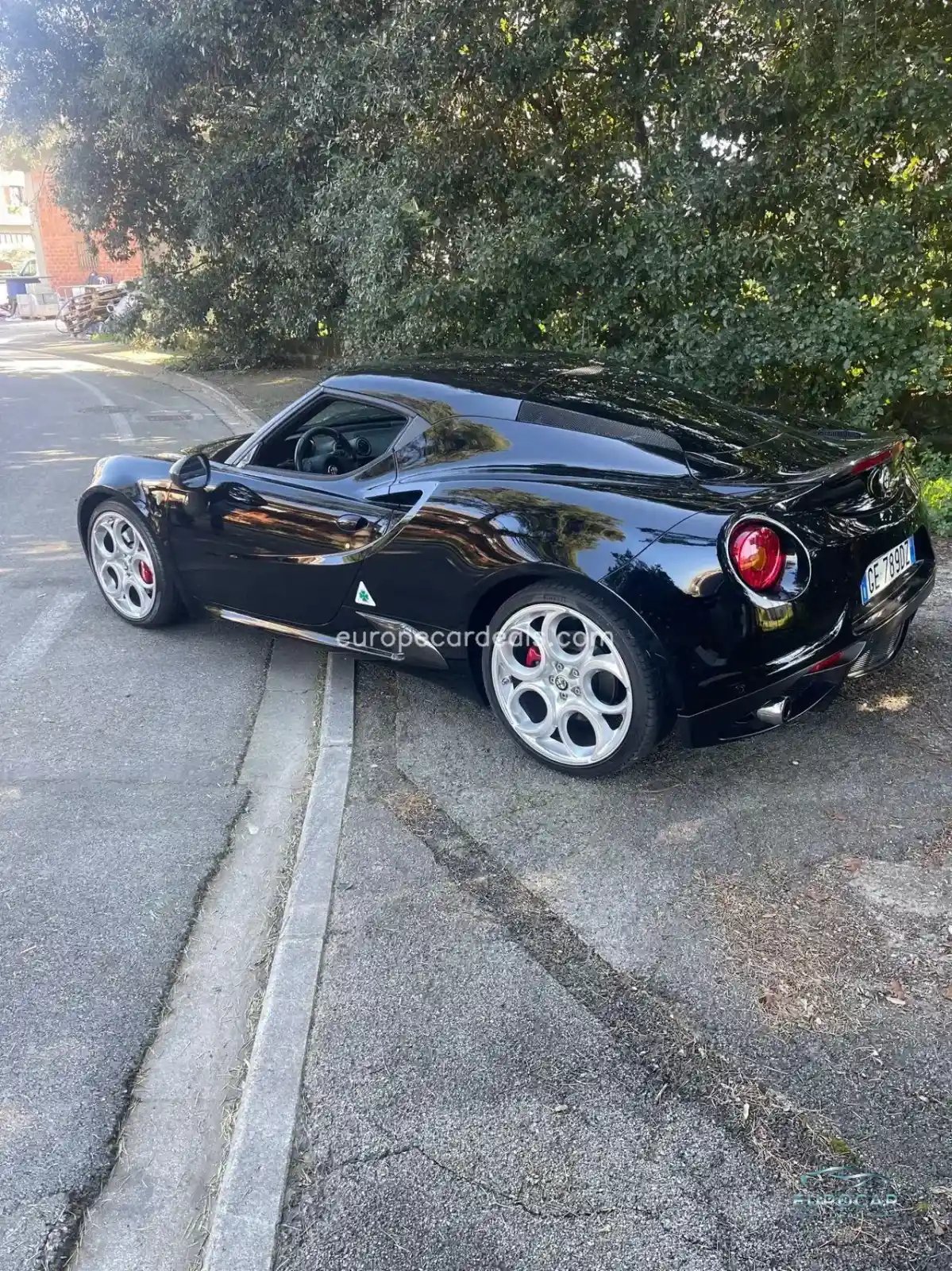Alfa Romeo 4C