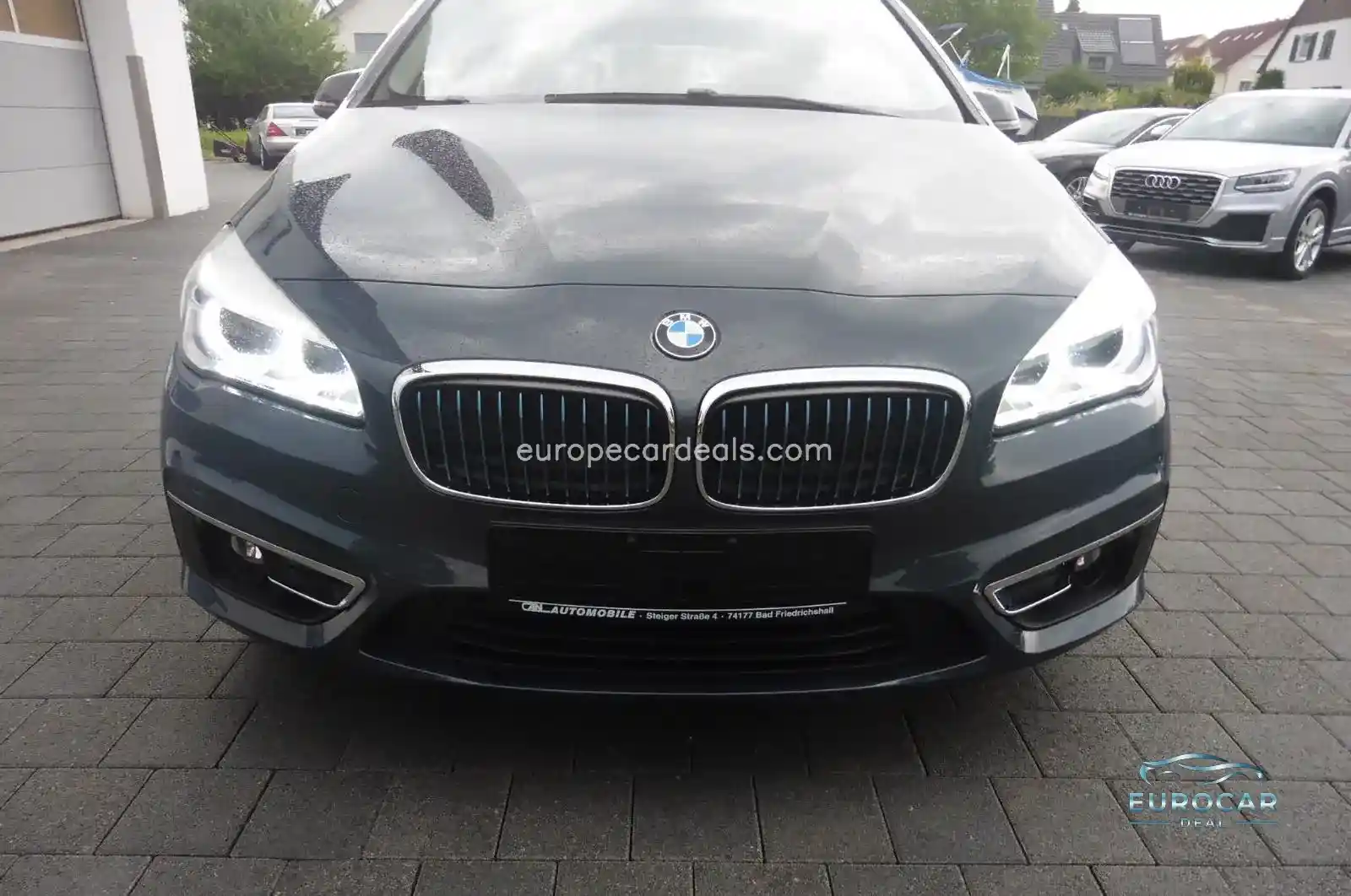 BMW 225