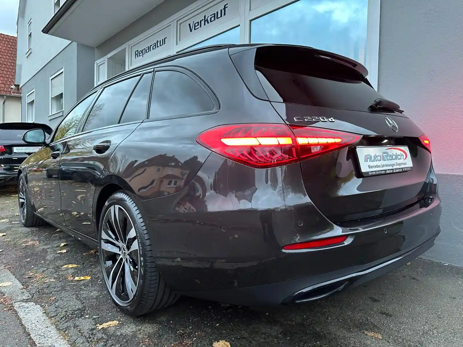Mercedes-Benz C 220