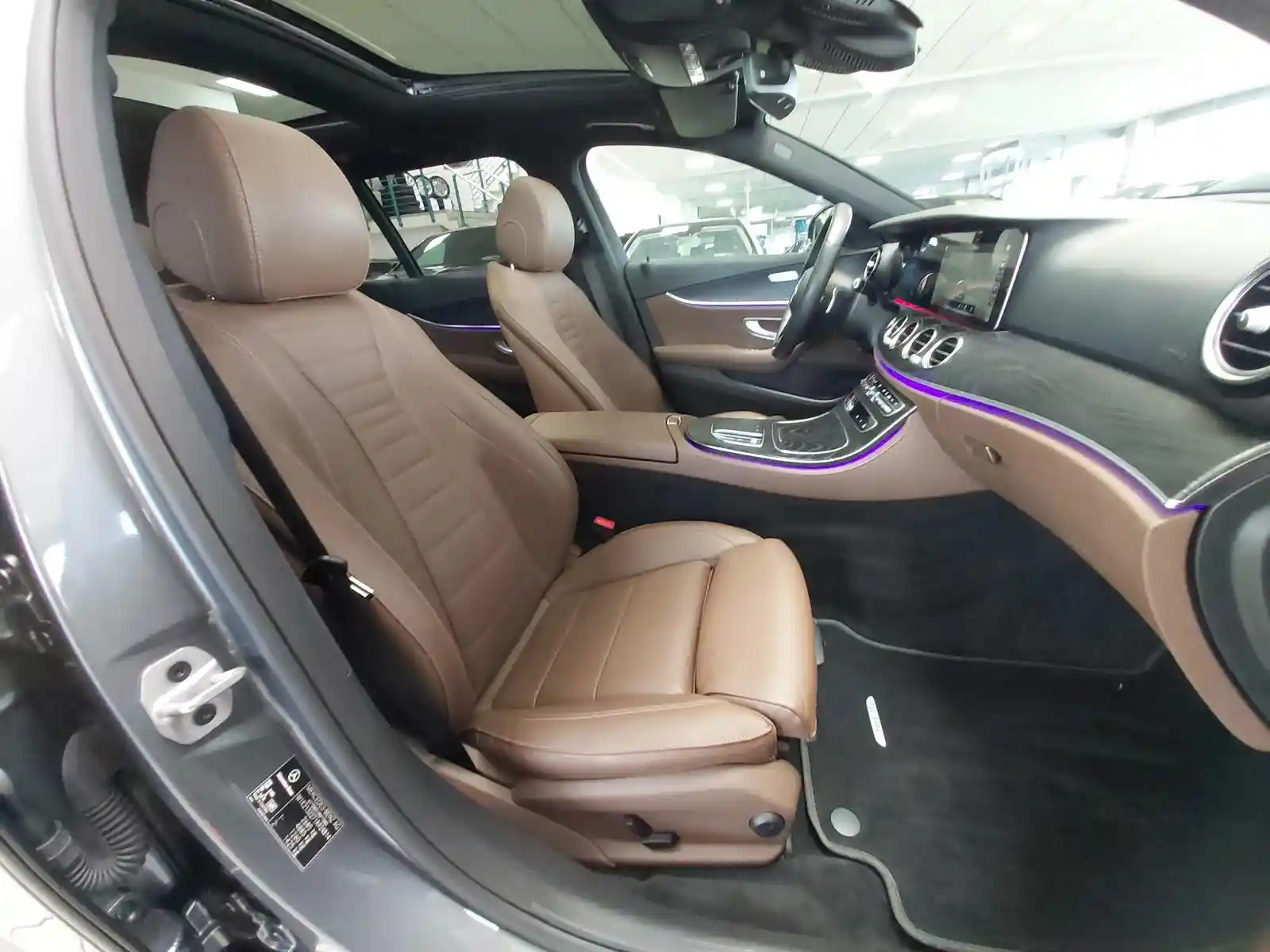 Mercedes-Benz E 400
