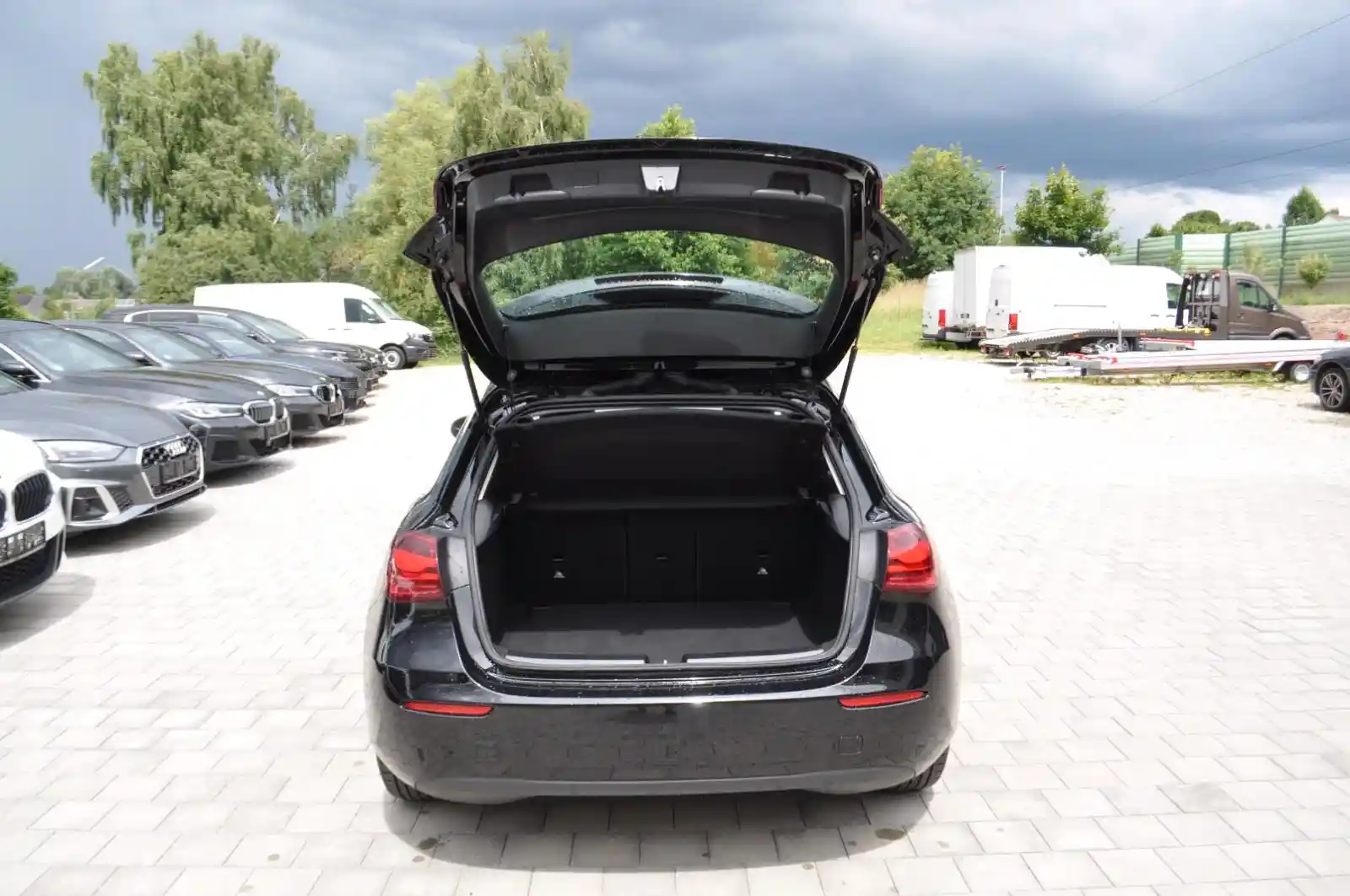 Mercedes-Benz A 180