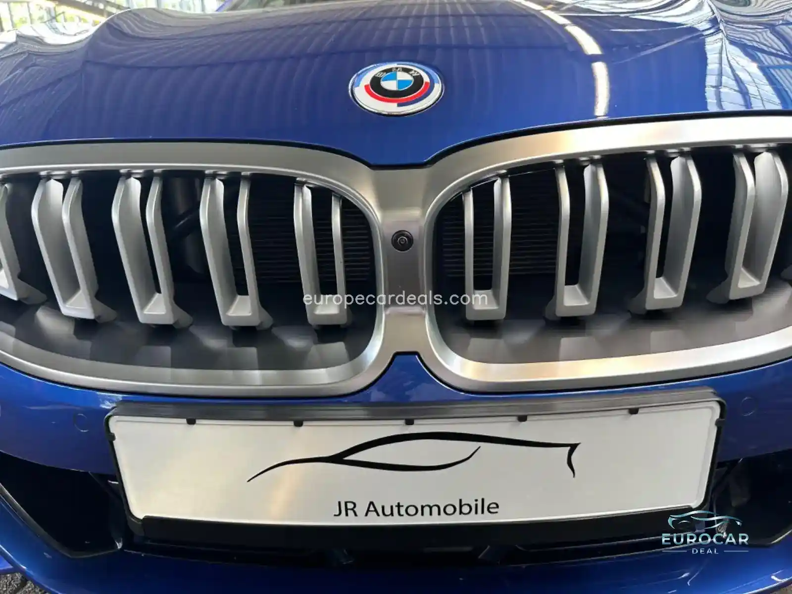 BMW 840