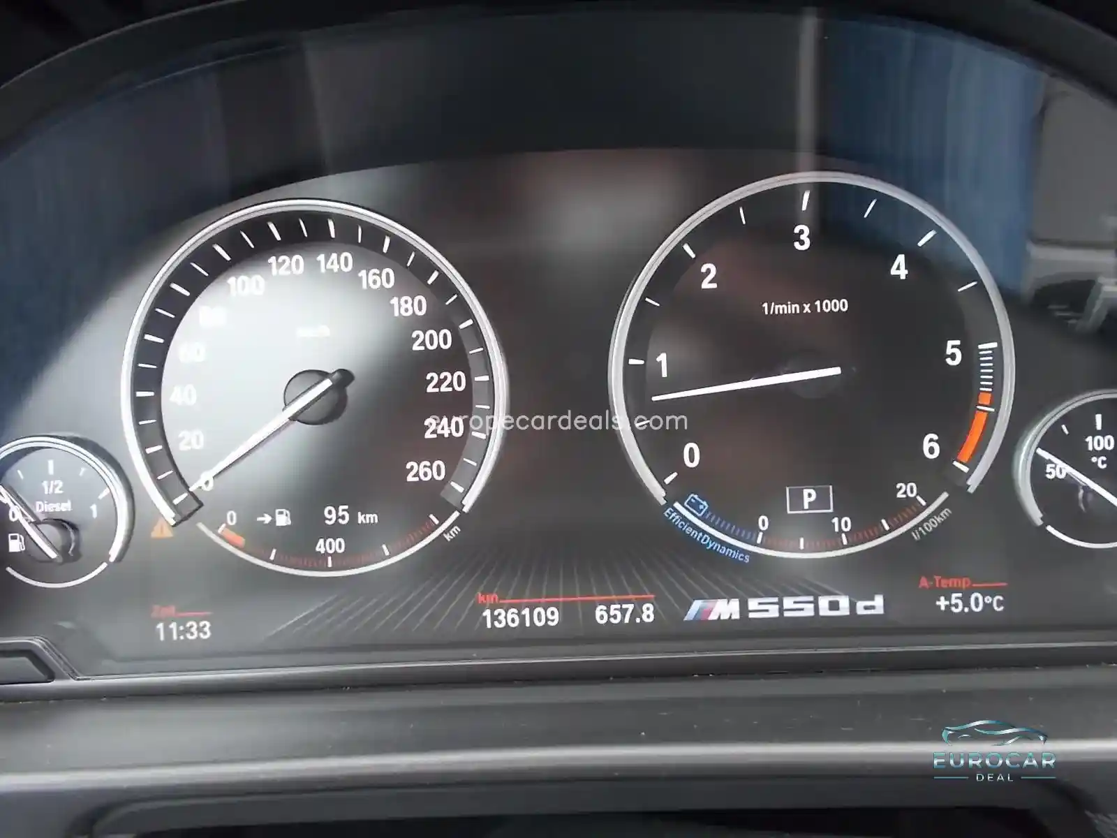 BMW M550