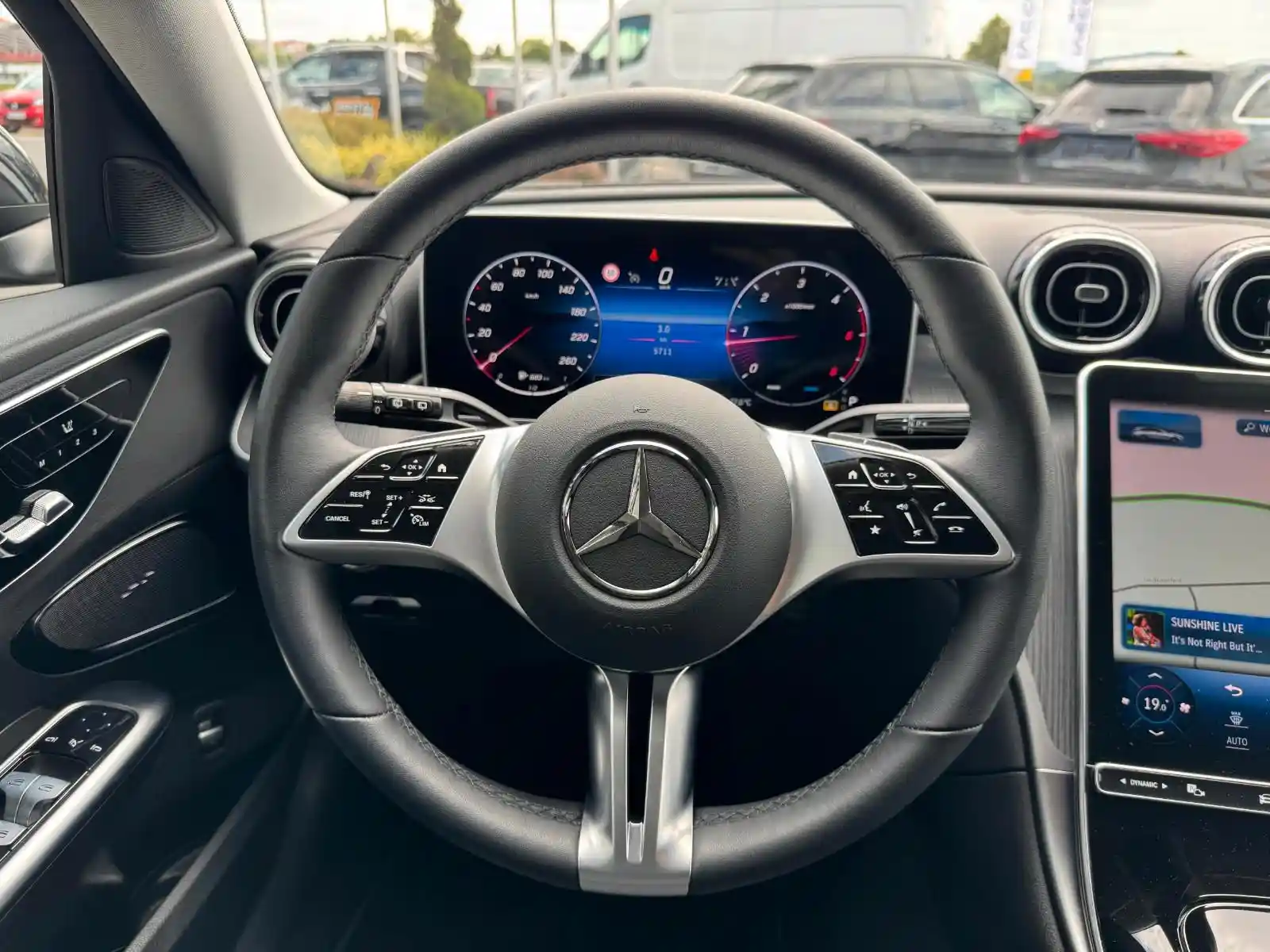 Mercedes-Benz C 200