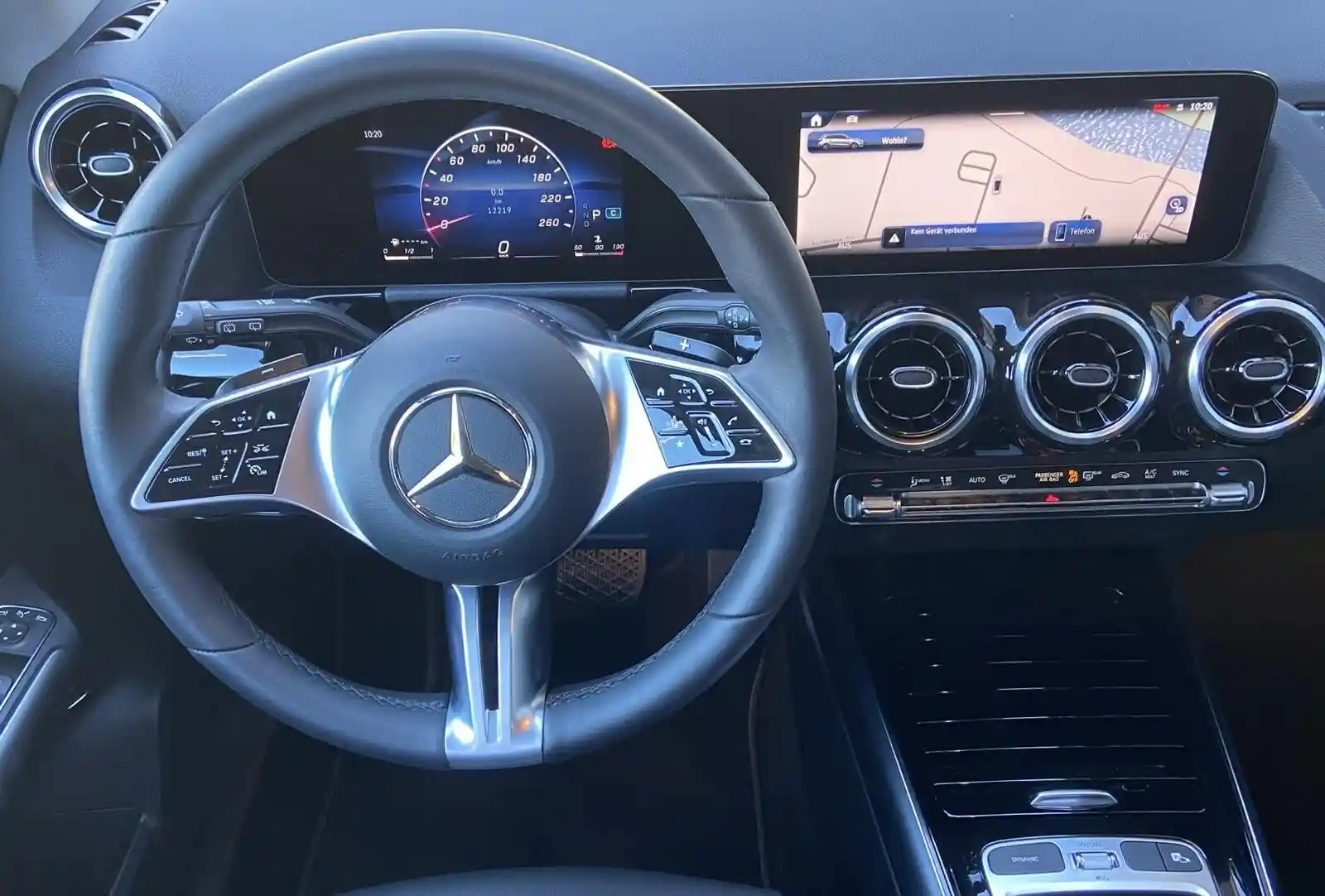 Mercedes-Benz B 200