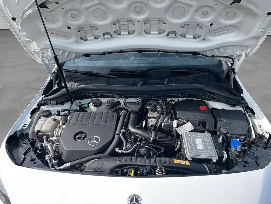 Mercedes-Benz B 250